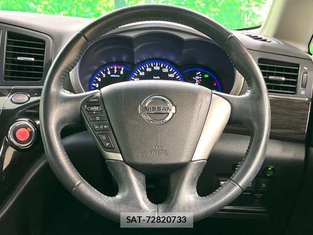 Nissan ELGRAND 2012-03 7058407-13