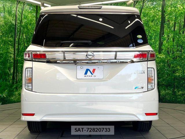 Nissan ELGRAND 2012-03 7058407-17