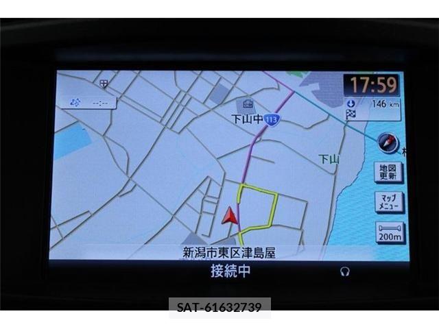 Nissan ELGRAND 2015-12 7218086-1