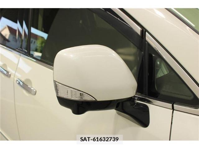 Nissan ELGRAND 2015-12 7218086-20