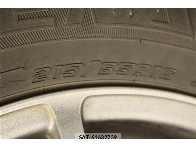 Nissan ELGRAND 2015-12 7218086-26