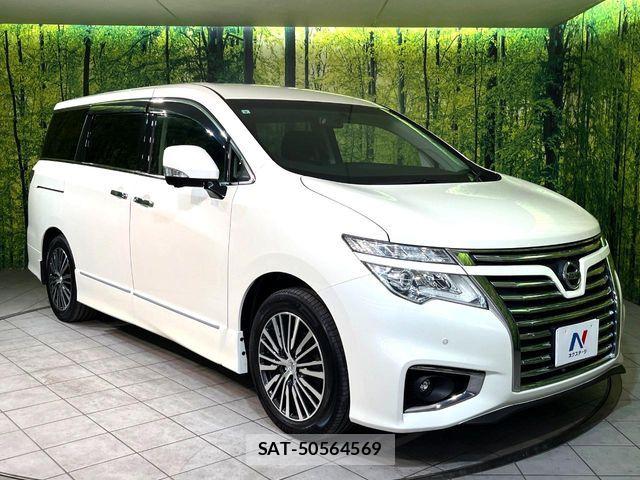 Nissan ELGRAND 2017-09 7218089-15