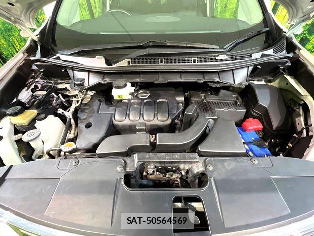 Nissan ELGRAND 2017-09 7218089-17