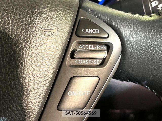 Nissan ELGRAND 2017-09 7218089-6