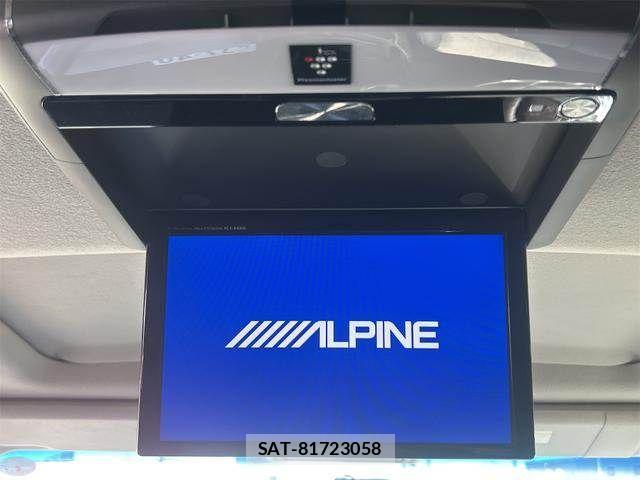 Nissan ELGRAND 2010-11 7218064-13