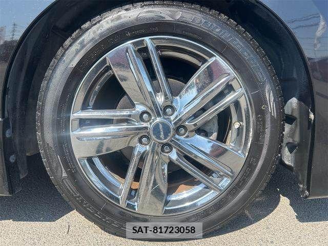 Nissan ELGRAND 2010-11 7218064-7
