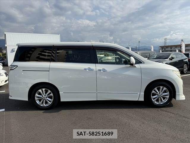 Nissan ELGRAND 2012-05 7218070-10