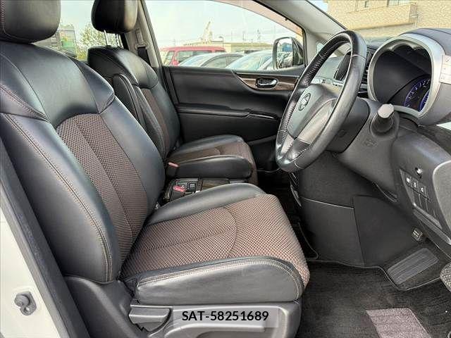 Nissan ELGRAND 2012-05 7218070-15