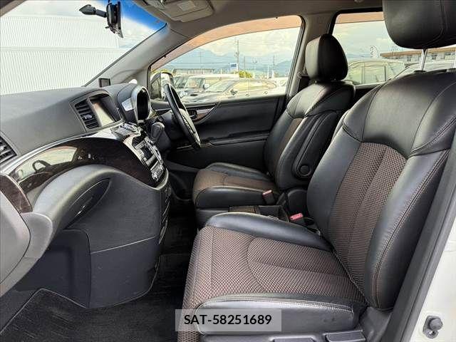 Nissan ELGRAND 2012-05 7218070-16
