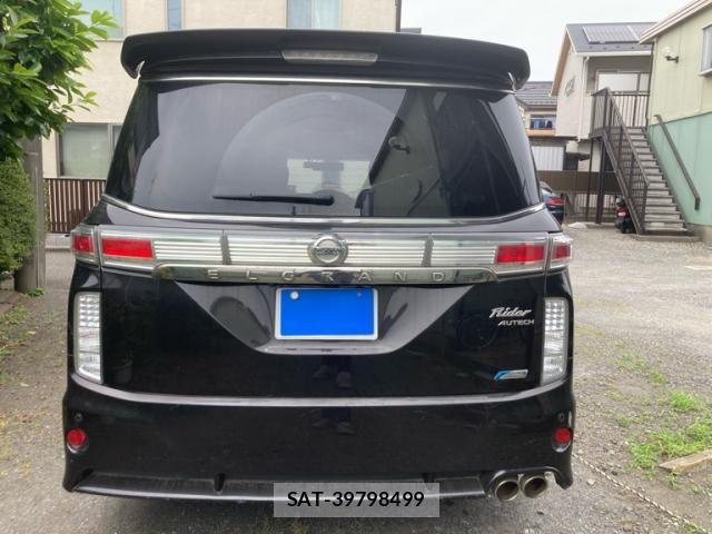 Nissan ELGRAND 2010-12 7218068-2