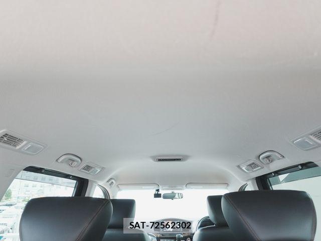 Nissan ELGRAND 2016-12 7218088-11