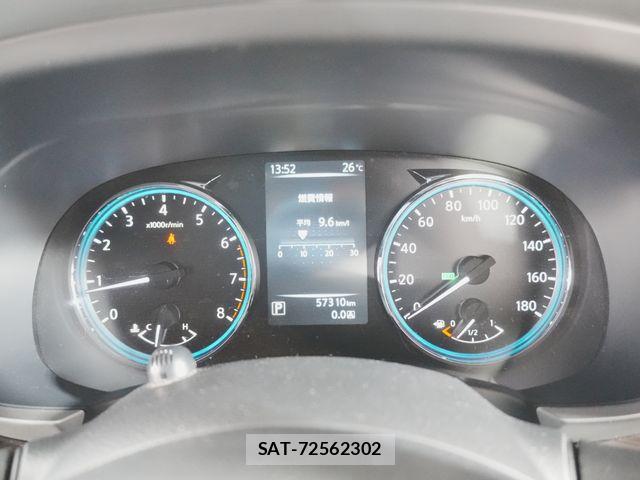Nissan ELGRAND 2016-12 7218088-13