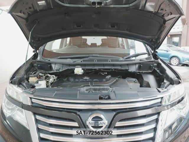 Nissan ELGRAND 2016-12 7218088-28