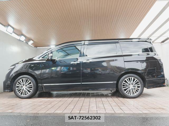 Nissan ELGRAND 2016-12 7218088-7