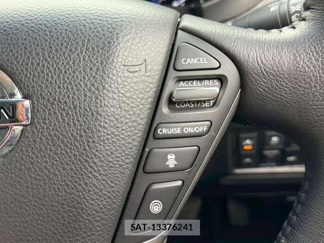 Nissan ELGRAND 2019-01 7218094-11