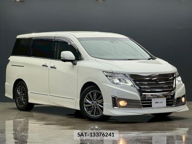 Nissan ELGRAND 2019-01 7218094-27
