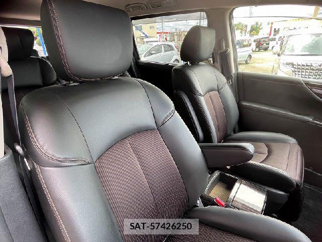 Nissan ELGRAND 2018-01 7218090-9