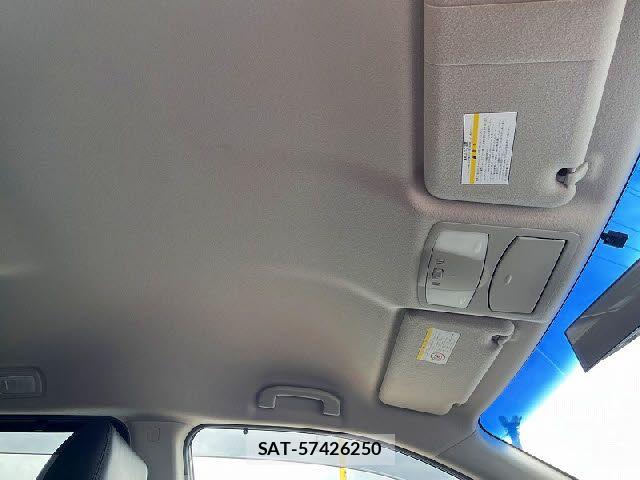 Nissan ELGRAND 2018-01 7218090-20