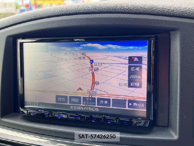 Nissan ELGRAND 2018-01 7218090-4