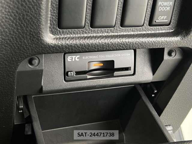 Nissan ELGRAND 2017-05 7218087-9