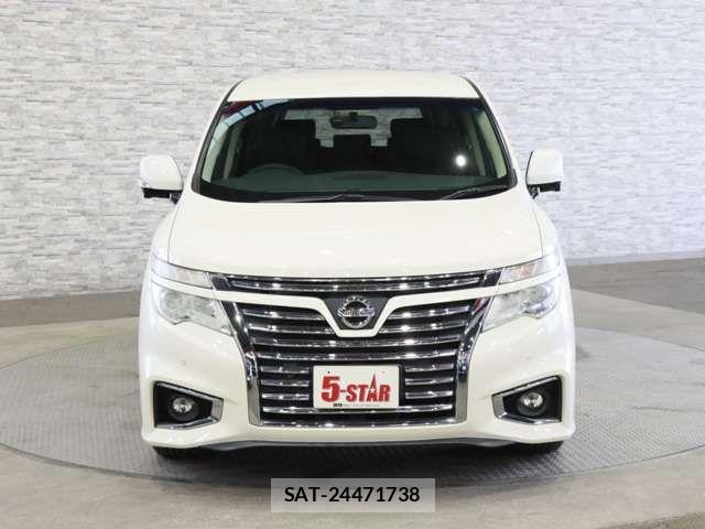 Nissan ELGRAND 2017-05 7218087-11