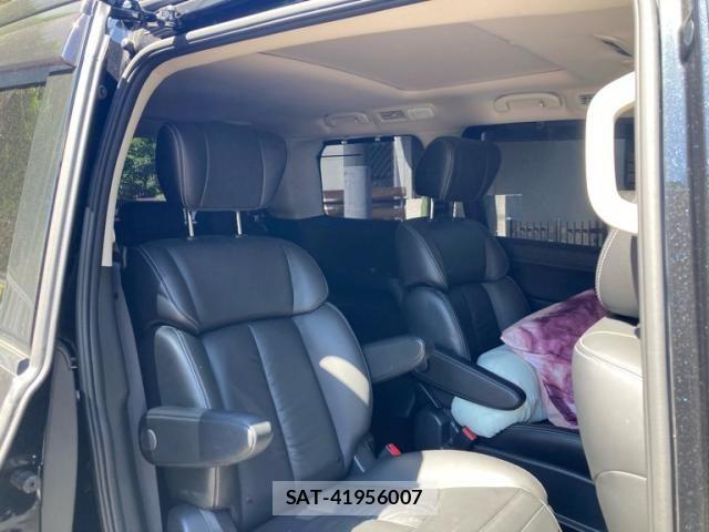 Nissan ELGRAND 2023-05 7218097-10
