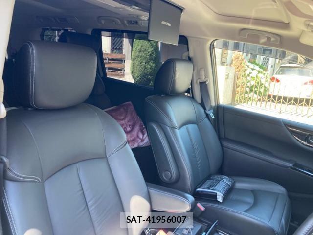 Nissan ELGRAND 2023-05 7218097-12