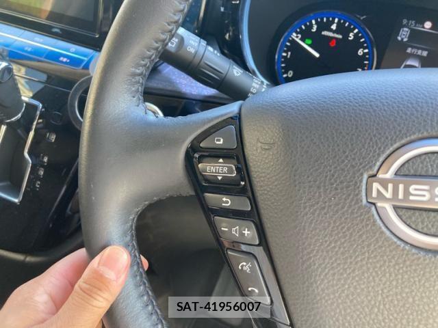 Nissan ELGRAND 2023-05 7218097-18