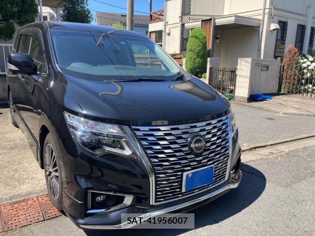 Nissan ELGRAND 2023-05 7218097-1