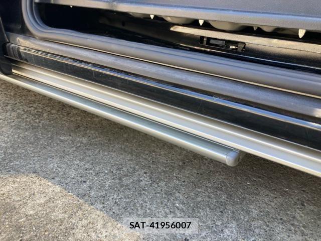 Nissan ELGRAND 2023-05 7218097-26