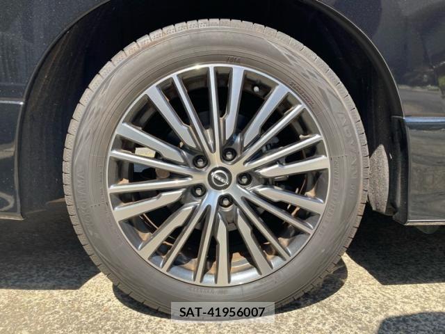 Nissan ELGRAND 2023-05 7218097-7