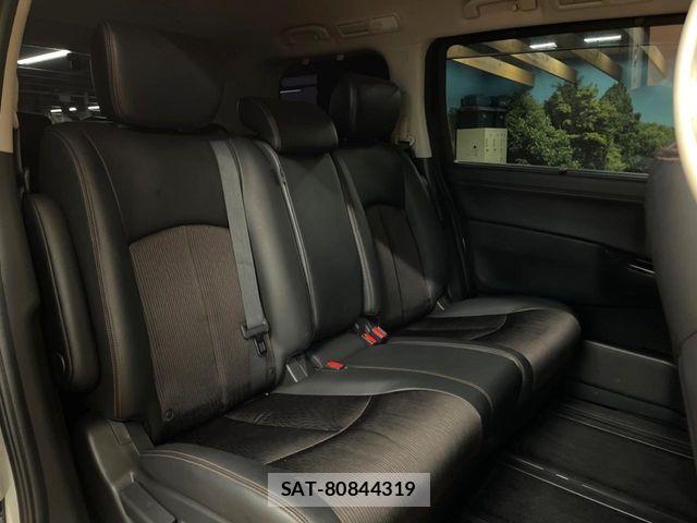 Nissan ELGRAND 2015-03 7218084-8