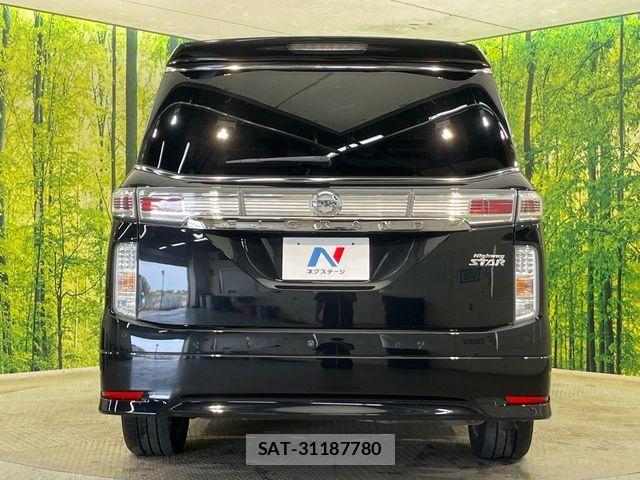 Nissan ELGRAND 2021-11 7218093-16