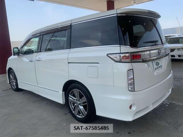 Nissan ELGRAND 2012-02 7218067-8