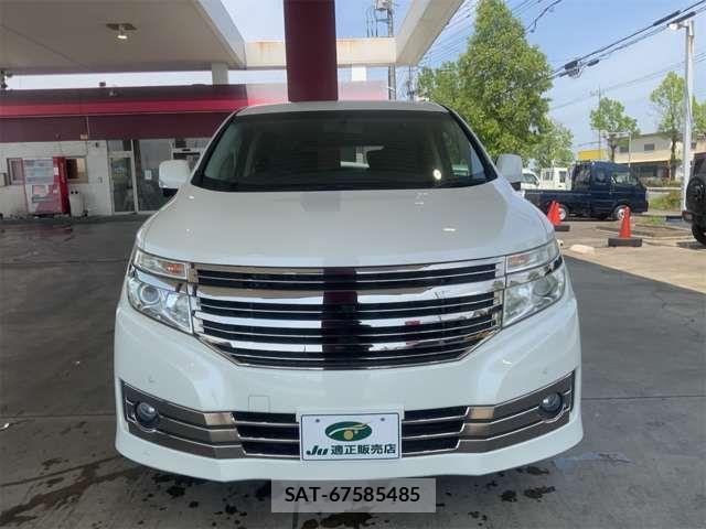 Nissan ELGRAND 2012-02 7218067-5