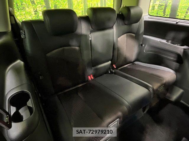 Nissan ELGRAND 2019-11 7218096-9