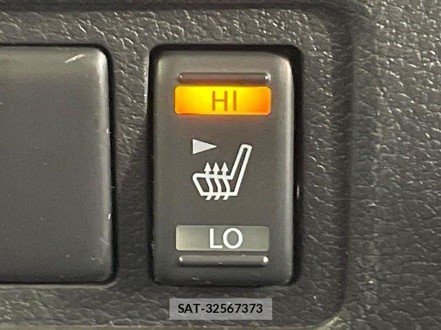 Nissan ELGRAND 2014-02 7218081-5