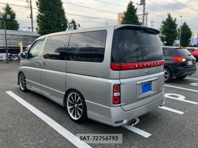 Nissan ELGRAND 2005-07 7218061-12