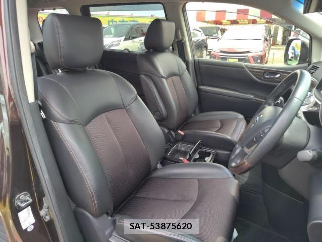 Nissan ELGRAND 2015-09 7218085-12