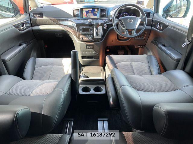 Nissan ELGRAND 2011-05 7250716-5