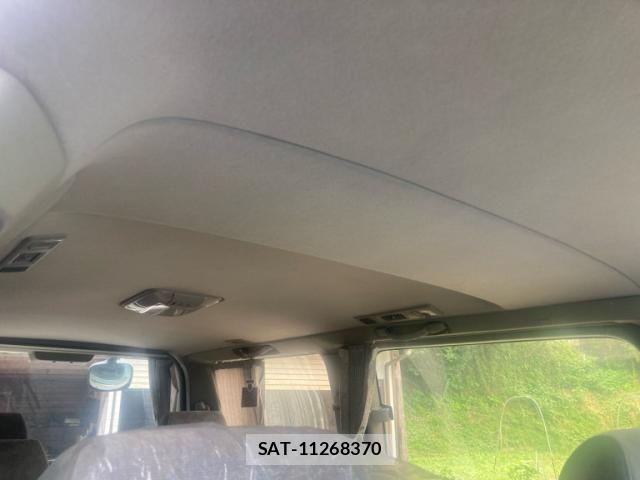 Nissan ELGRAND 1999-11 7250718-13
