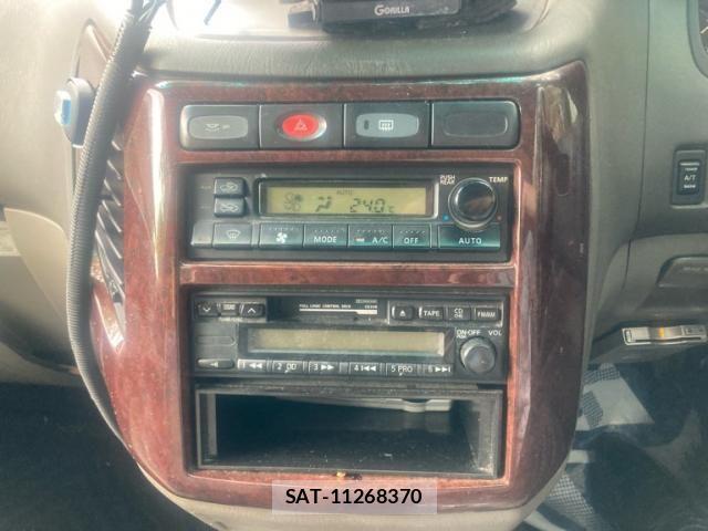 Nissan ELGRAND 1999-11 7250718-16
