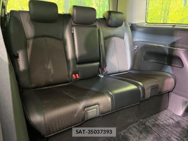 Nissan ELGRAND 2015-03 7250706-10