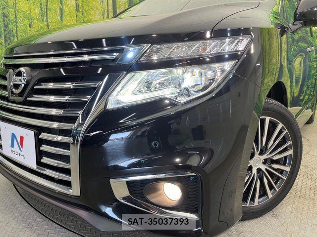 Nissan ELGRAND 2015-03 7250706-12