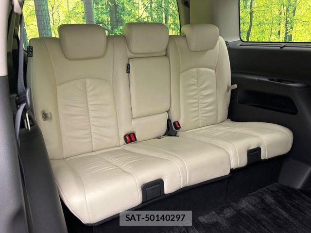 Nissan ELGRAND 2017-09 7250702-9