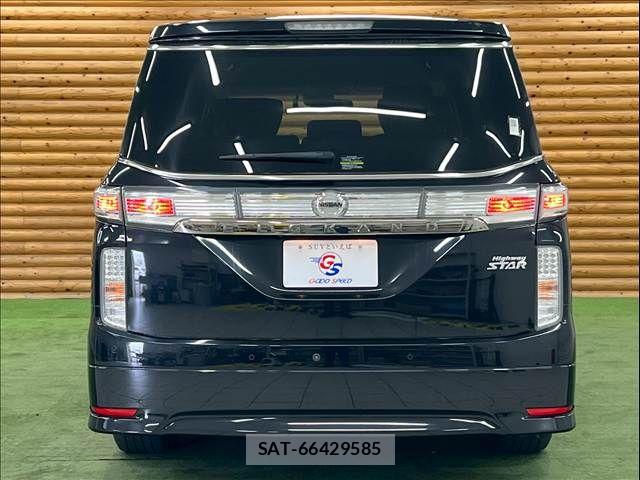 Nissan ELGRAND 2021-03 7250699-18