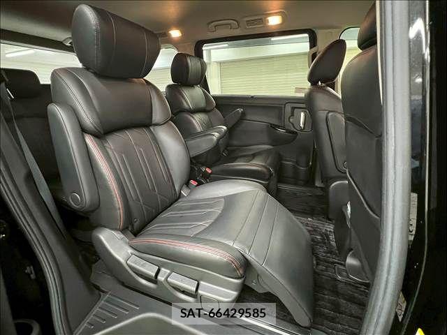 Nissan ELGRAND 2021-03 7250699-8
