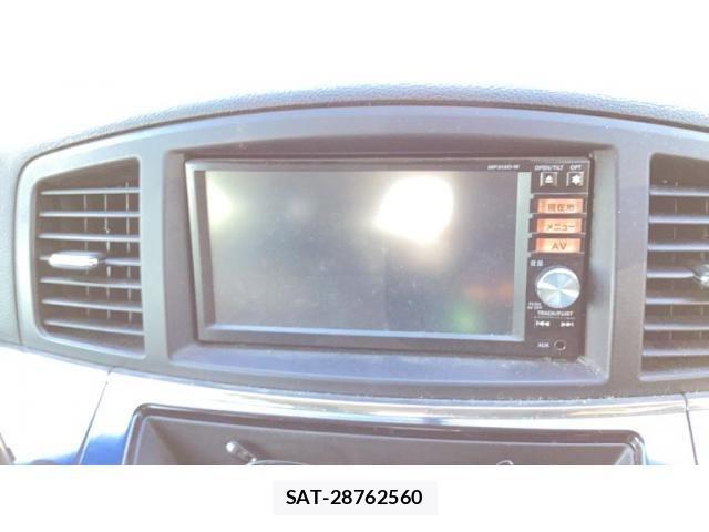 Nissan ELGRAND 2013-07 7250720-17
