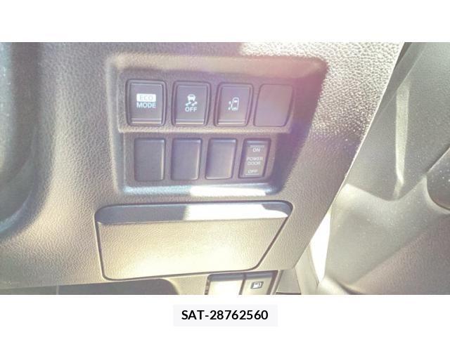 Nissan ELGRAND 2013-07 7250720-19