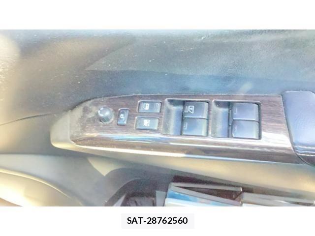 Nissan ELGRAND 2013-07 7250720-20